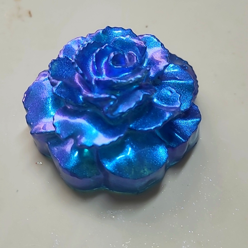 Handmade Resin Flower Paperweight or Decor - Picture 9 of 13
